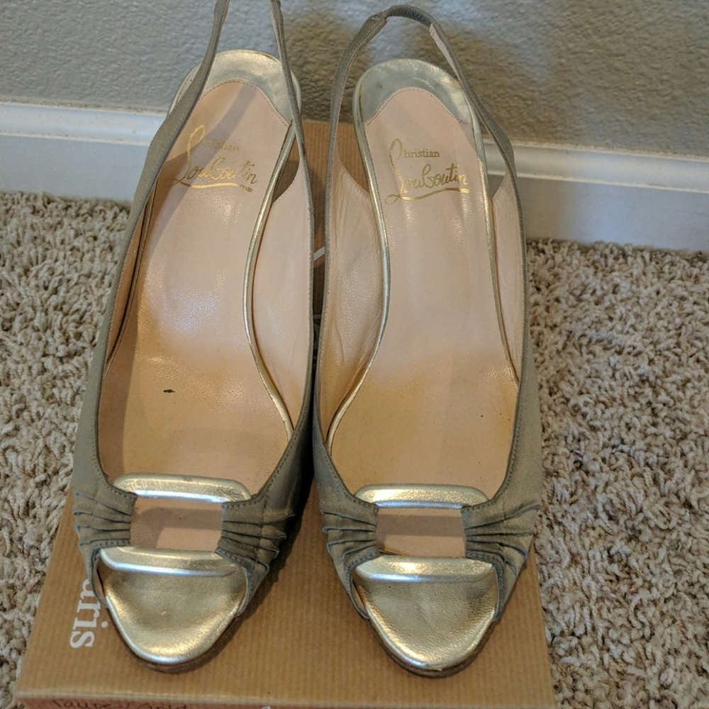 Christian Louboutin Starfibia Size 38
